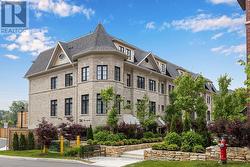 37 - 26 LUNAR CRESCENT  Mississauga, ON L5M 2R5