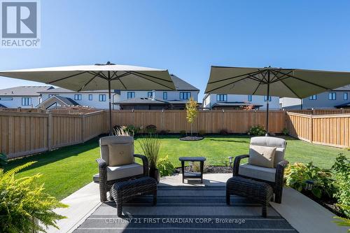 4103 Campbell Street, London South (South V), ON - Outdoor With Deck Patio Veranda With Backyard