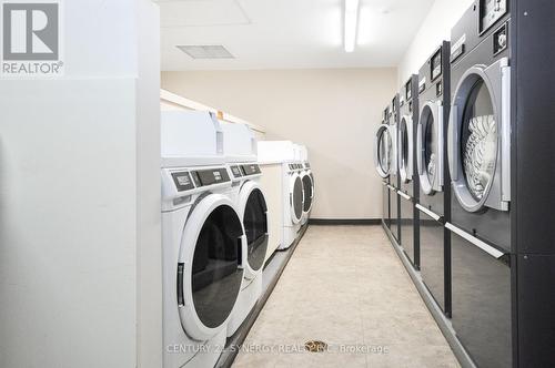 Building Shared Laundry - 631 - 515 St Laurent Boulevard, Ottawa, ON - Indoor Photo Showing Laundry Room