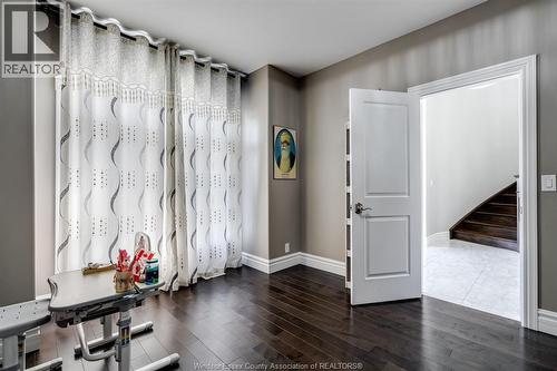 31 Heathview Trail, Leamington, ON - Indoor Photo Showing Other Room
