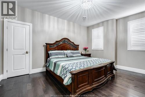 31 Heathview Trail, Leamington, ON - Indoor Photo Showing Bedroom