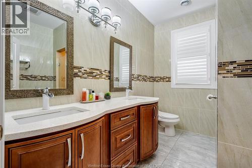 31 Heathview Trail, Leamington, ON - Indoor Photo Showing Bathroom