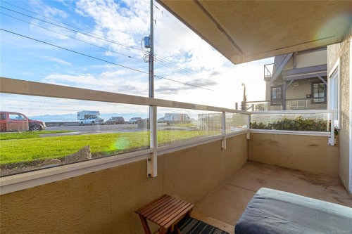 101-1540 Dallas Rd, Victoria, BC - Outdoor With Exterior