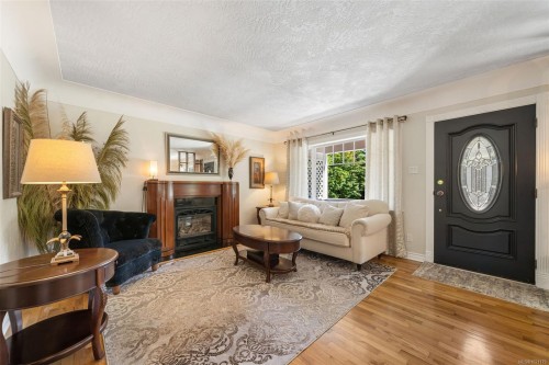 1501 Shawnigan Mill Bay Rd, Shawnigan Lake, BC 