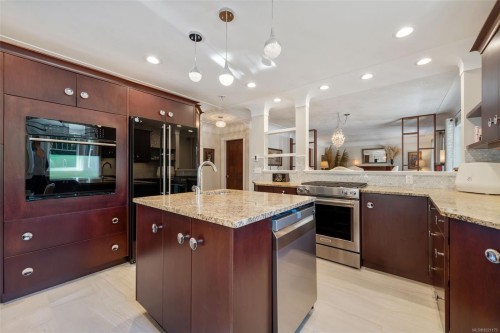 1501 Shawnigan Mill Bay Rd, Shawnigan Lake, BC 