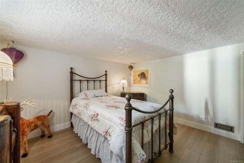 1501 Shawnigan Mill Bay Rd, Shawnigan Lake, BC 