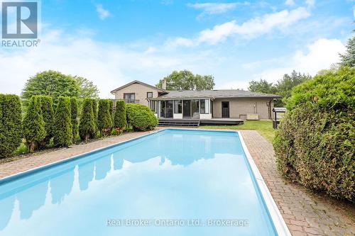 9412 Sideroad 17, Erin, ON - Outdoor With In Ground Pool With Backyard