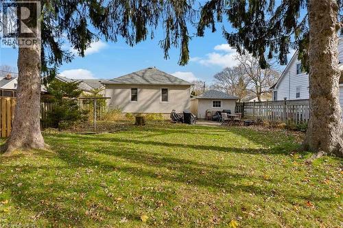 6 Hallcrest Avenue, St. Catharines, ON - Outdoor