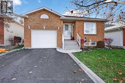 690 ROOSEVELT DRIVE  Kingston (City Southwest), ON K7M 8T8
