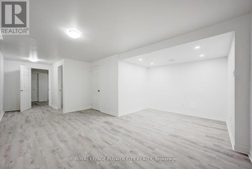607 Rossellini Drive, Mississauga, ON - Indoor Photo Showing Other Room