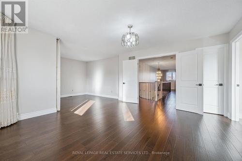 624 Farwell Crescent, Mississauga, ON - Indoor