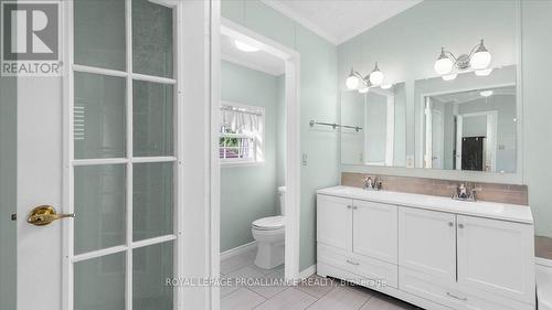 18 - 311 Dundas Street E, Quinte West (Trenton Ward), ON - Indoor Photo Showing Bathroom