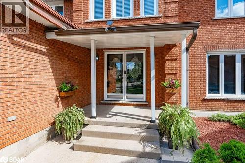 67 Horizon Court, Hamilton, ON - Outdoor With Exterior