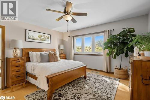 67 Horizon Court, Hamilton, ON - Indoor Photo Showing Bedroom