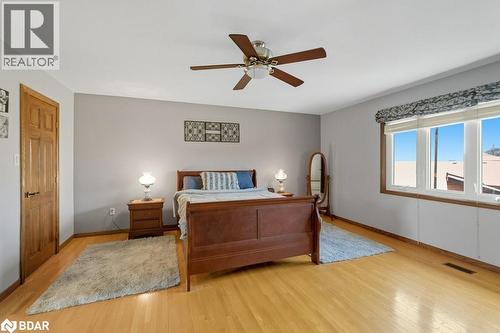 67 Horizon Court, Hamilton, ON - Indoor Photo Showing Bedroom