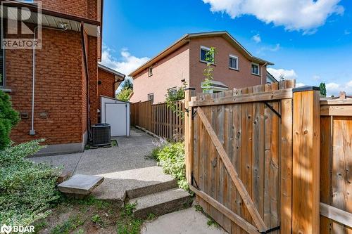 67 Horizon Court, Hamilton, ON - Outdoor With Exterior