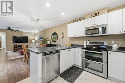 716 Wilkins Gate, Cobourg, ON - Indoor Photo Showing Kitchen With Double Sink