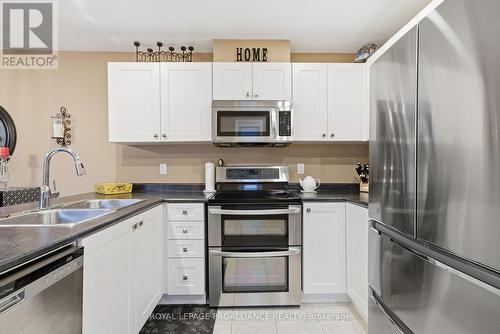 716 Wilkins Gate, Cobourg, ON - Indoor Photo Showing Kitchen With Double Sink