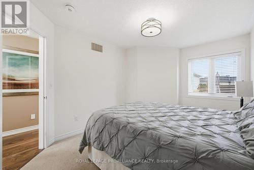 716 Wilkins Gate, Cobourg, ON - Indoor Photo Showing Bedroom