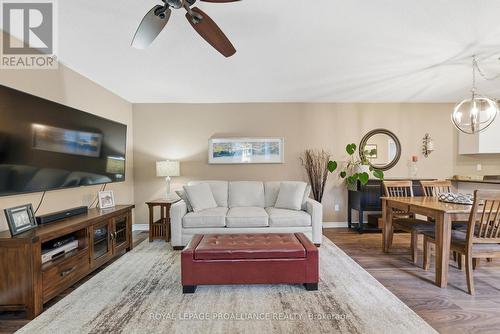 716 Wilkins Gate, Cobourg, ON - Indoor Photo Showing Living Room