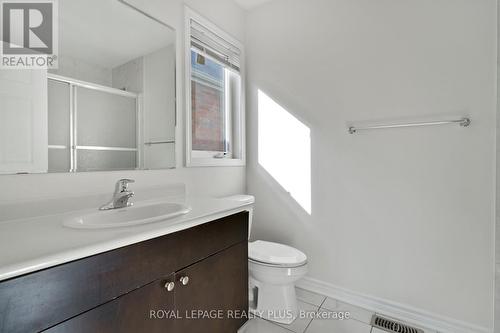 267 Grovehill Crescent, Kitchener, ON - Indoor Photo Showing Bathroom