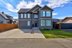 615 ROSE Avenue  Kamloops, BC V2B 3T4