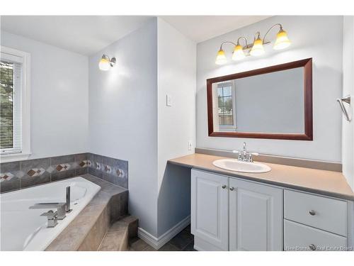 260 Maplehurst St, Moncton, NB 