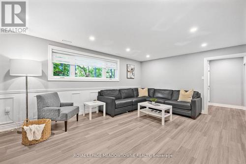 106 Campbell Avenue E, Milton, ON - Indoor