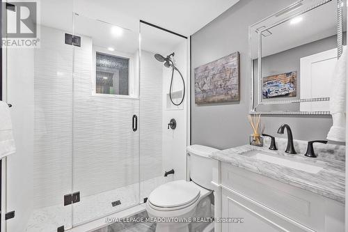 106 Campbell Avenue E, Milton, ON - Indoor Photo Showing Bathroom