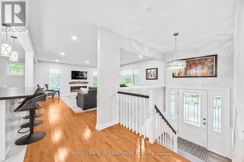 106 Campbell Avenue E, Milton, ON - Indoor Photo Showing Other Room