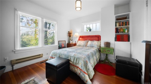 1168 Burnside Rd West, Saanich, BC 