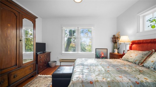 1168 Burnside Rd West, Saanich, BC 