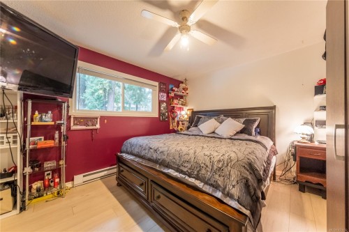 5810 Hammond Bay Rd, Nanaimo, BC 