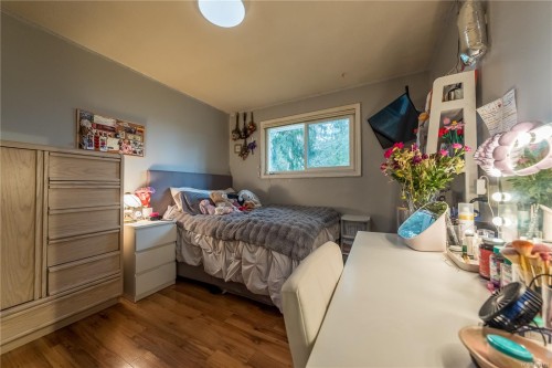 5810 Hammond Bay Rd, Nanaimo, BC 