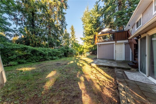 5810 Hammond Bay Rd, Nanaimo, BC 