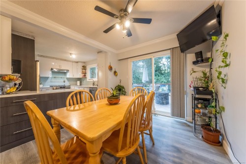 5810 Hammond Bay Rd, Nanaimo, BC 