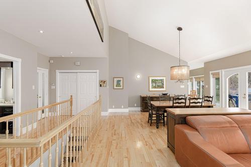 Overall view - 204 Ch. De Chaumont, Saint-Adolphe-D'Howard, QC - Indoor Photo Showing Other Room