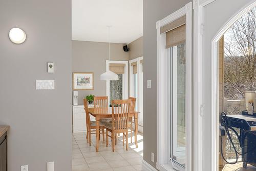 Dinette - 204 Ch. De Chaumont, Saint-Adolphe-D'Howard, QC - Indoor