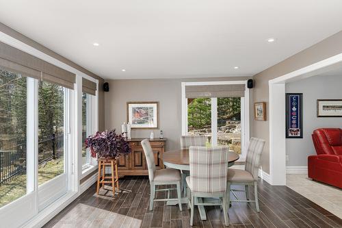 Family room - 204 Ch. De Chaumont, Saint-Adolphe-D'Howard, QC - Indoor Photo Showing Dining Room