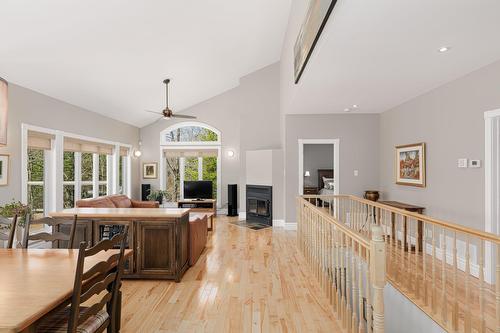 Overall view - 204 Ch. De Chaumont, Saint-Adolphe-D'Howard, QC - Indoor With Fireplace