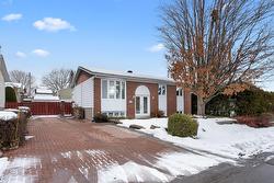 291 Rue Marceline  Terrebonne (Terrebonne), QC J6Y 1N8