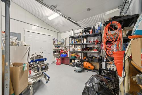 Rangement - 7100 7E Rang, Drummondville, QC - Indoor