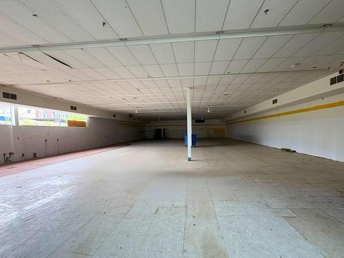 Interior - 301 Ch. Kipawa, Témiscaming, QC - Indoor Photo Showing Garage