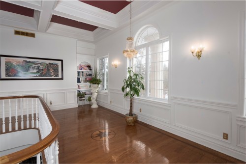 Mezzanine - 18 Rue Bélair, Montréal (L'Île-Bizard/Sainte-Geneviève), QC - Indoor Photo Showing Other Room