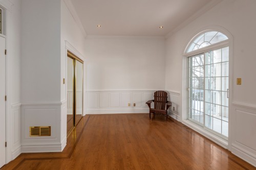 Bedroom - 18 Rue Bélair, Montréal (L'Île-Bizard/Sainte-Geneviève), QC - Indoor Photo Showing Other Room