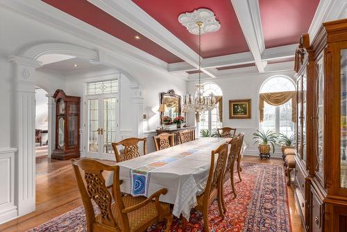 Dining room - 18 Rue Bélair, Montréal (L'Île-Bizard/Sainte-Geneviève), QC - Indoor Photo Showing Dining Room