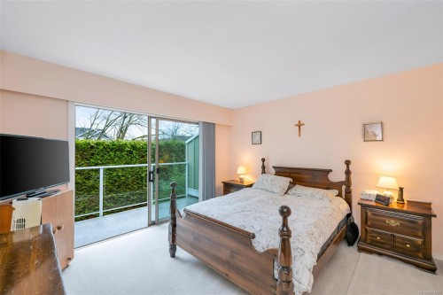 4-2020 White Birch Rd, Sidney, BC 