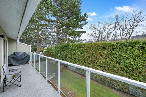 4-2020 White Birch Rd, Sidney, BC 