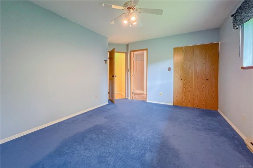 2732 Apple Dr, Campbell River, BC 