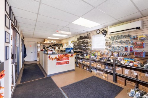 2320 Mccullough Rd, Nanaimo, BC 